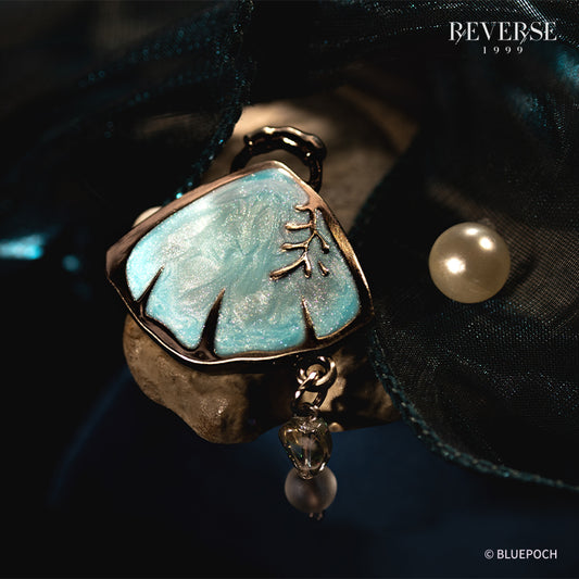 Reverse: 1999 "Note & Shell" Character Brooches