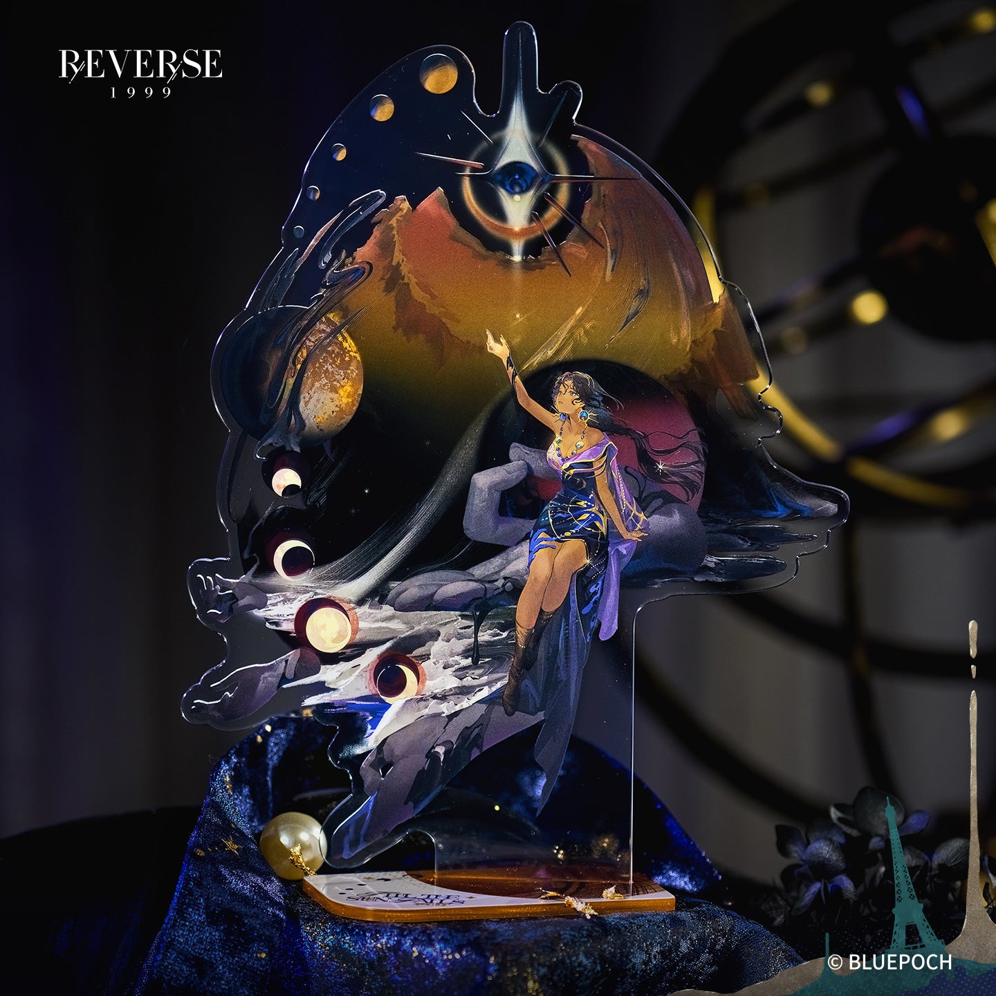 Reverse: 1999 "Waves Against Time" Character Garment Standees